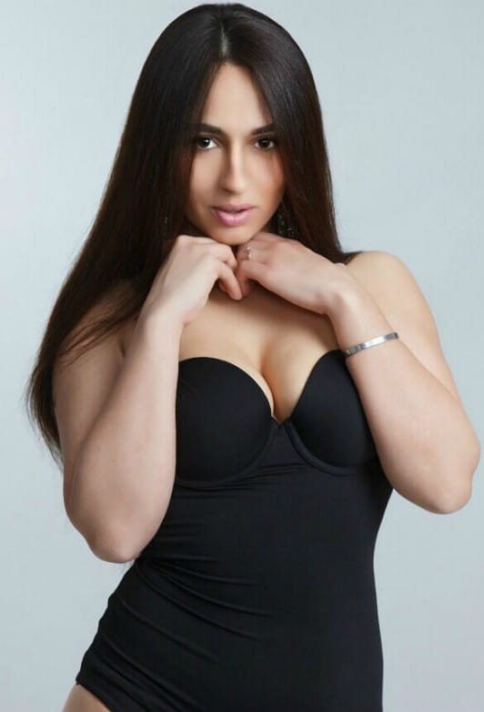 İranlı Arap Bayan Kıbrıs Escort Yelda